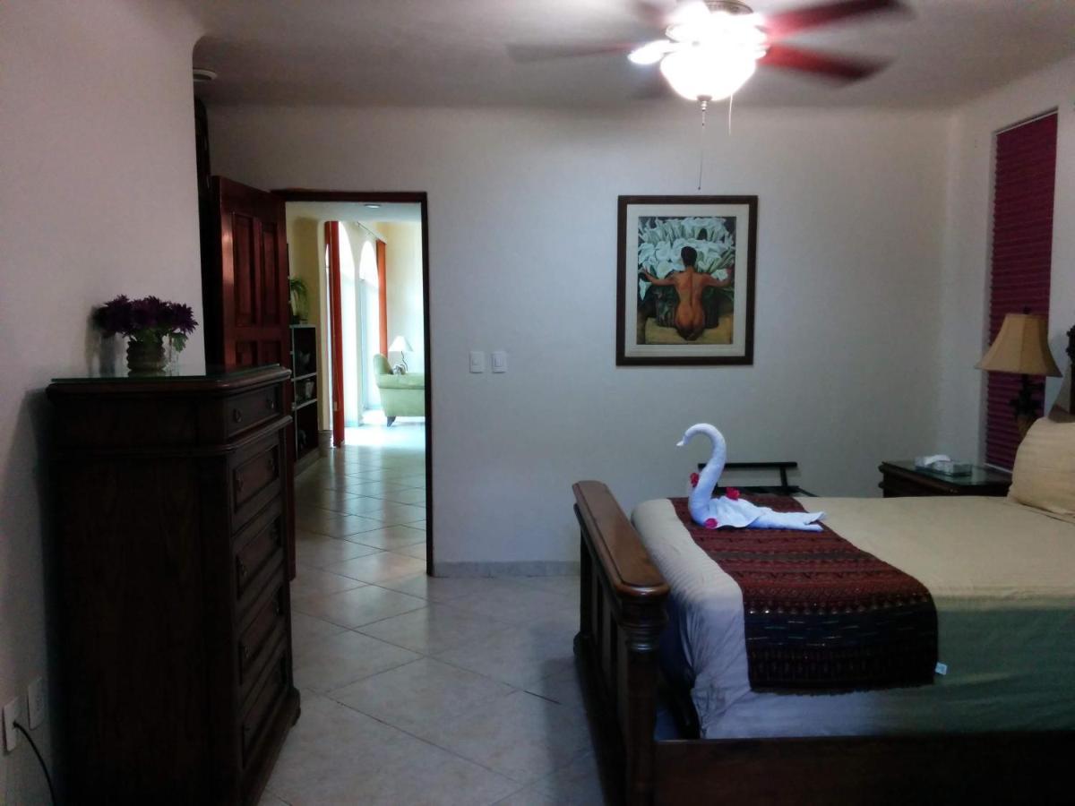 Casa Beard, Spacious Guest House With High Speed Wifi & Pool. 신데 델 카르멘 외부 사진